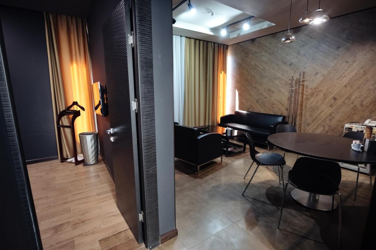 Gs Premium Hotel Yerevan Bagian luar foto