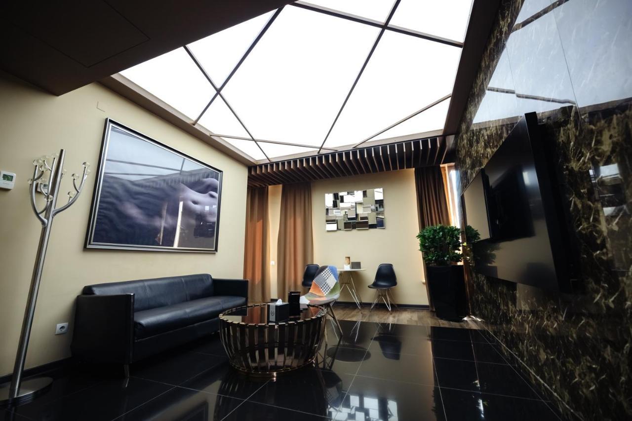 Gs Premium Hotel Yerevan Bagian luar foto