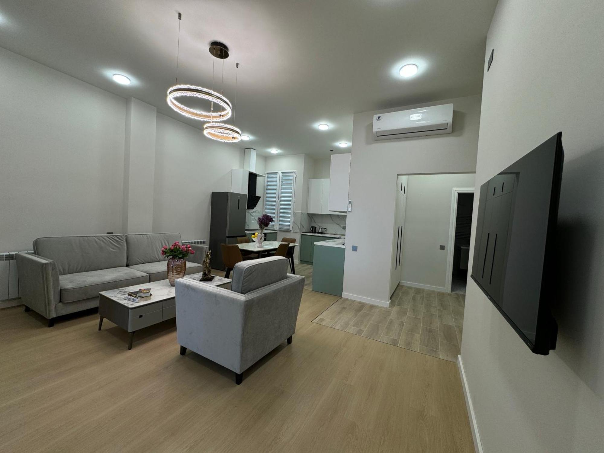 Gs Premium Hotel Yerevan Bagian luar foto