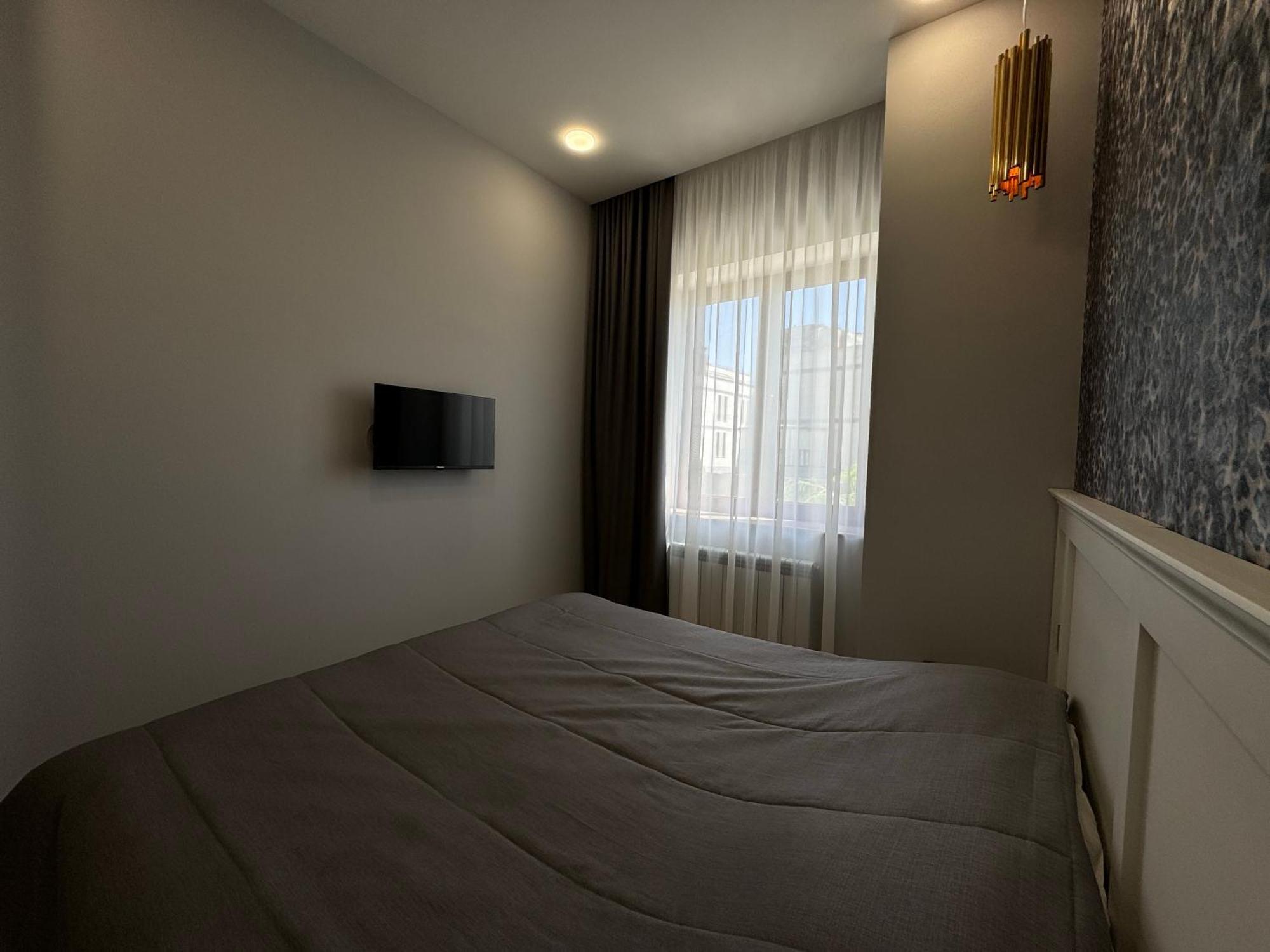 Gs Premium Hotel Yerevan Bagian luar foto