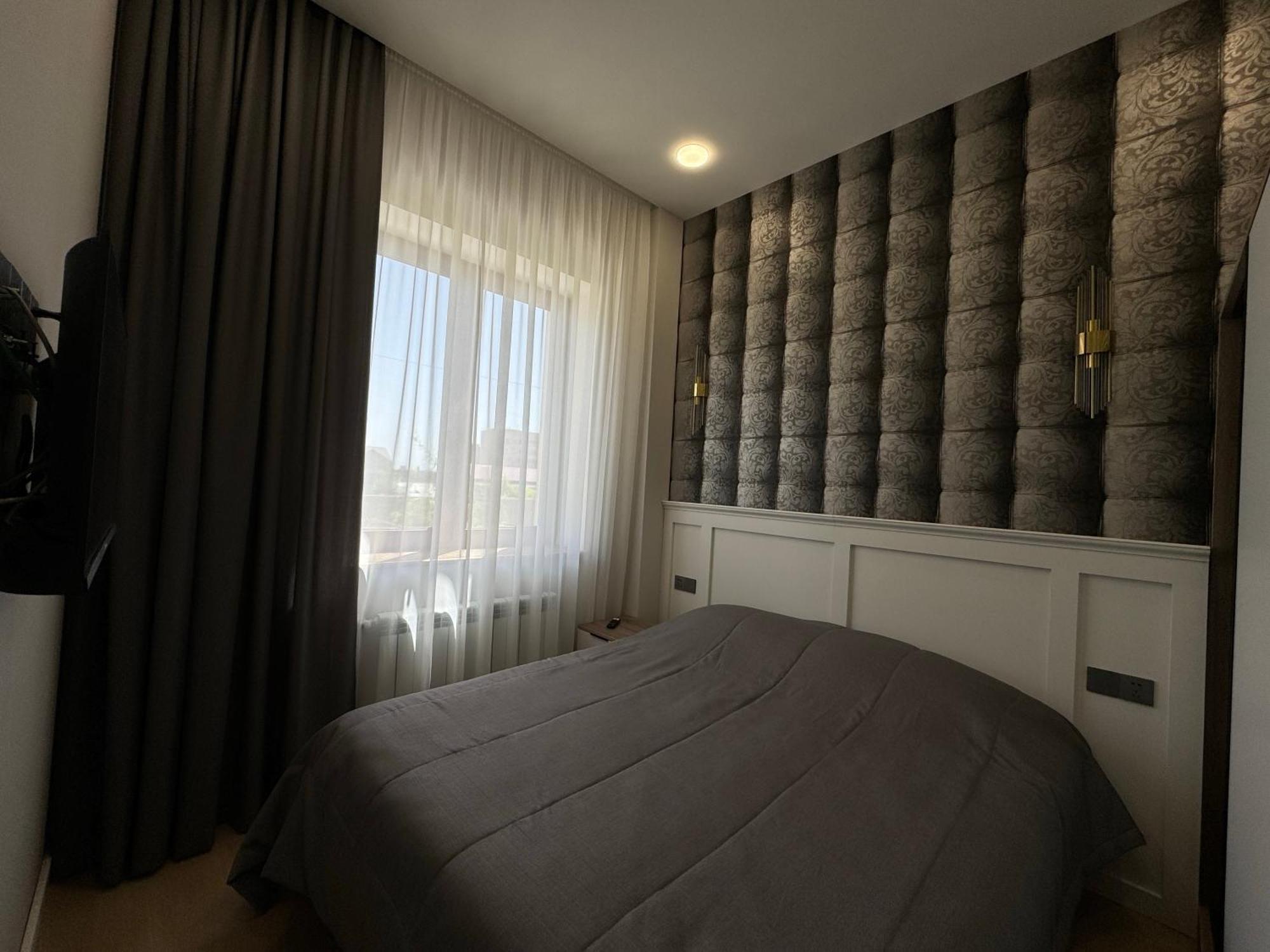 Gs Premium Hotel Yerevan Bagian luar foto